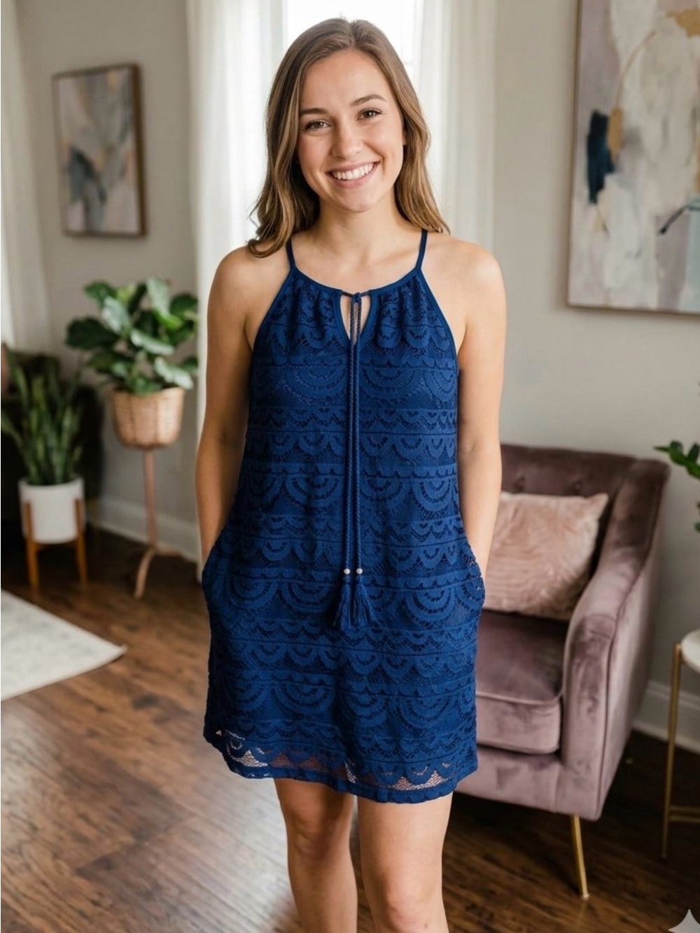 Lily Rose navy blue scalloped lace shift mini dress in a size Medium